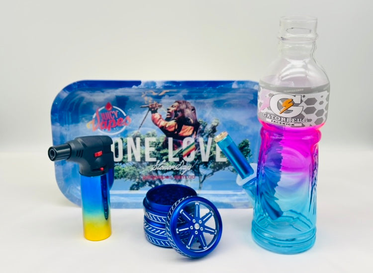 Gift Set Water Pourer, Jet Lighter, Rolling Tray and Grinder.