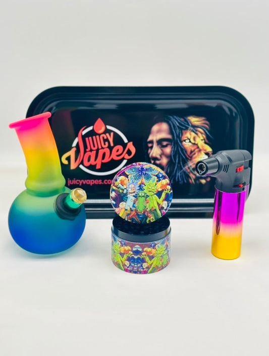 Gift Set 14cm Water Pourer, Jet Lighter, Rolling Tray and Grinder.